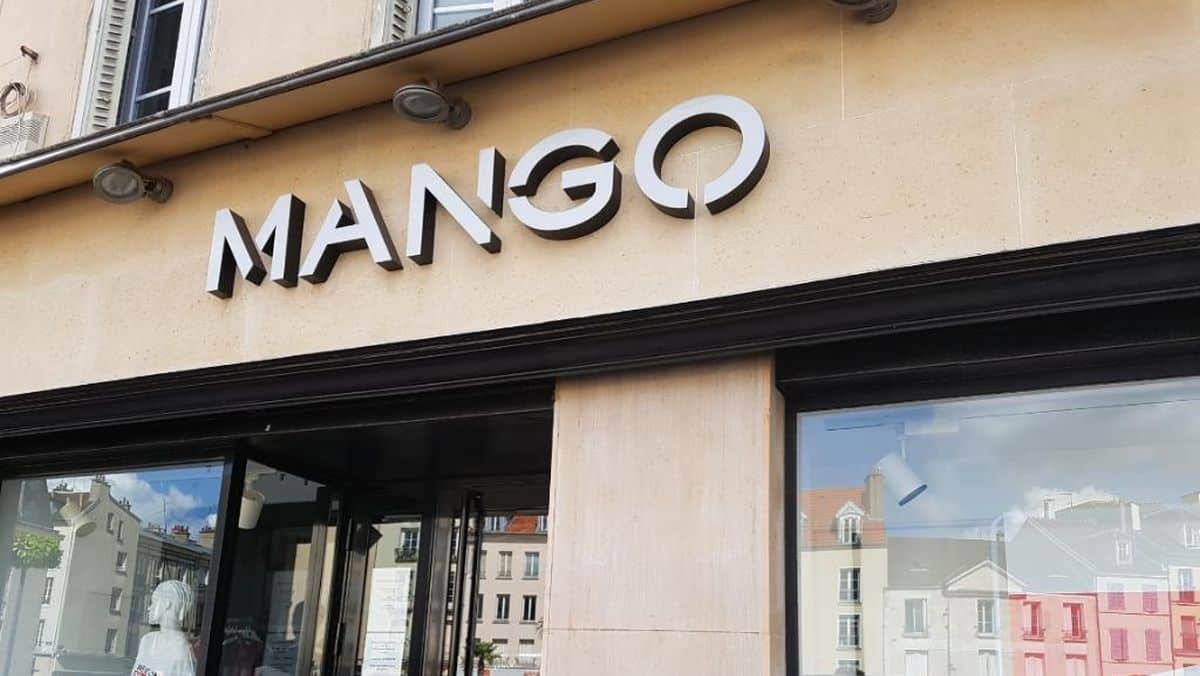 Mango frappe fort avec sa manteau matelassée anti froid à moins de 80 euros