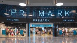 Primark cartonne avec sa robe de mère Noël parfaite pour les fêtes !