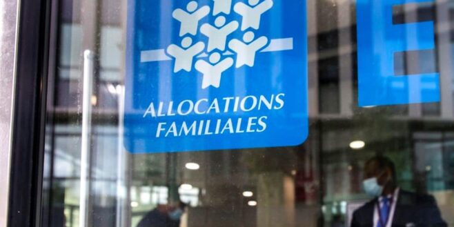 Prime de Noël 2022 CAF qui va recevoir un versement surprise de 152,45 euros en janvier