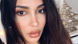 Sananas la youtubeuse totalement accro au maquillage et le prouve en vidéo Instagram