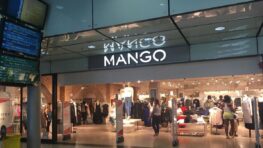 Cohue chez Mango pour sa combinaison de soirée chic et élégante à moins de 40 euros