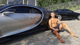 Cristiano Ronaldo choque tout le monde avec sa collection de voitures estimée à plus de 20 millions d'euros !
