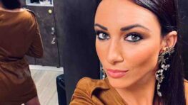 Delphine Wespiser change complètement de look pour son nouvel amoureux et ses fans valident !