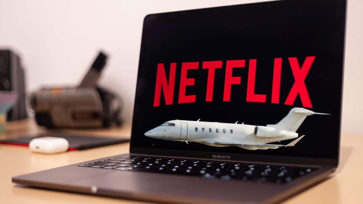 Job de rêve Netflix Gagnez jusqu'à 350 000 euros pour voyager en jet privé !