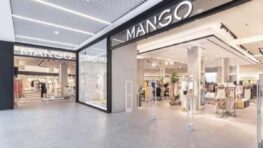 Mango cartonne avec son anorak matelassé parfait pour les journées d'hiver les plus froides