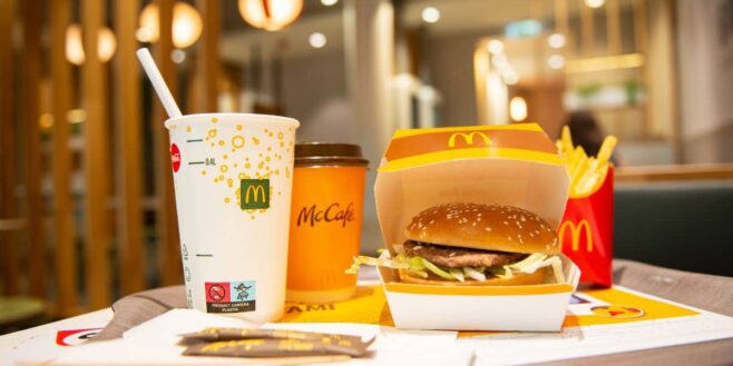 McDonald's supprime des burgers et des wraps de tous ses restaurants et crée une grosse pagaille !