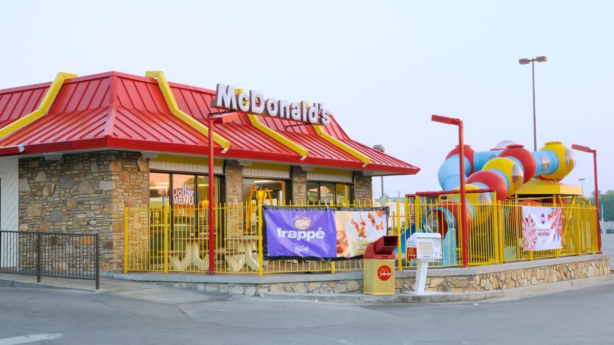 McDonald's voici le nom du burger le plus détesté de tous les temps selon un employé !