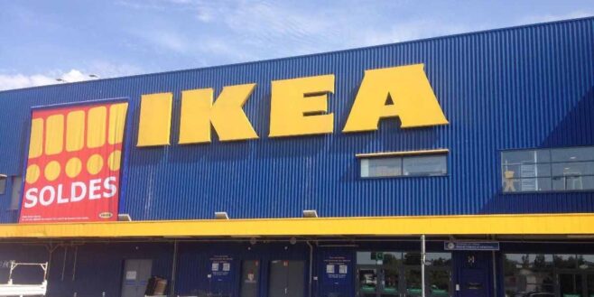 Ruée chez Ikea avec cette coiffeuse pour avoir la chambre d'une vraie diva d'Hollywood !