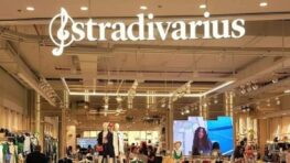 Stradivarius fait un carton avec ses bottes style Mercredi Adams et très rock à moitié prix !