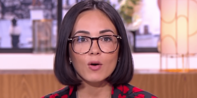 Agathe Auproux sublime en tenue de cambrioleuse pour vous voler votre cœur !