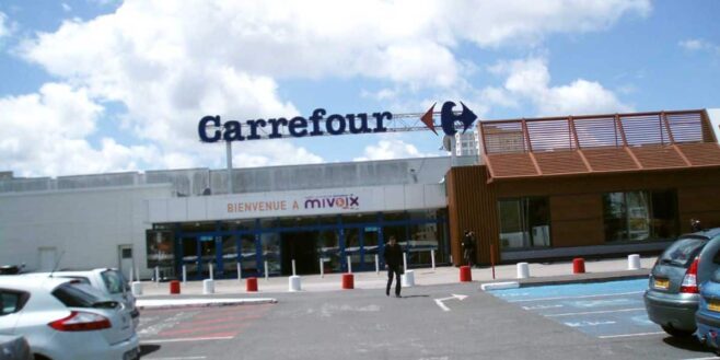 Carrefour casse le prix de son incroyable brosse sèche-cheveux 4 en 1 pour réussir toutes ses coiffures !