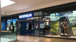 Cohue chez Decathlon pour le sac à dos pour animaux de compagnie que vous pouvez emporter partout !