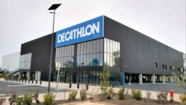 Cohue chez Decathlon pour ses chaussures les plus iconiques des années 90 pour garçon et fille à moins de 30 euros !
