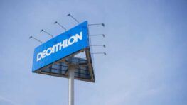 Cohue chez Decathlon pour ses superbes chaussures de randonnée à 10 euros !