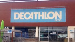 Decathlon dévoile sa veste imperméable et isolante du froid Quechua à tout petit prix !
