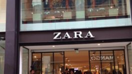 Gros carton chez Zara pour cette veste en jean ultra canon pour un look romantique à la Saint Valentin