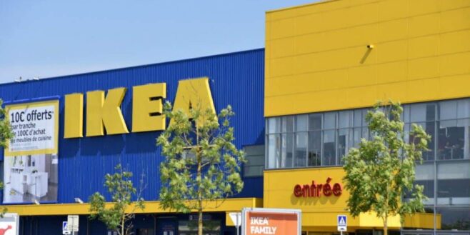 Ikea casse le prix de son incroyable table plateau qui peut se transporter partout !