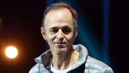 Jean-Jacques Goldman ce proche détruit un mythe Les gens ont cru que c’était une chanson contre le racisme