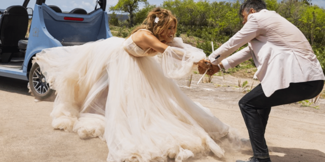 Jennifer Lopez a failli mourir sur le tournage du film Shotgun Wedding !