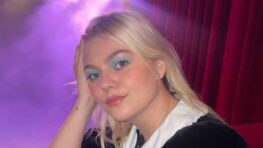 Louane balance tout sur le comportement dégoûtant qu'elle avait plus jeune !