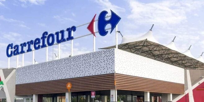 Carrefour frappe fort avec sa table basse relevable et fonctionnelle à tout petit prix !