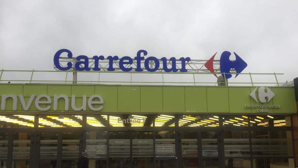 Carrefour frappe fort avec son indispensable pour les pique-niques et randonnées !