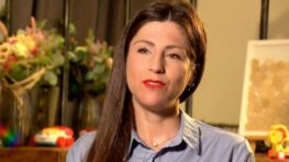 Familles Nombreuses Laetitia Provenchère les larmes aux yeux au moment d'évoquer ce moment très difficile avec ses filles !