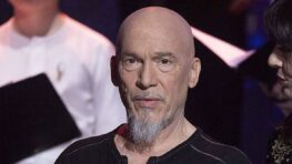 Florent Pagny au plus mal, la mauvaise nouvelle vient de tomber pour son cancer !
