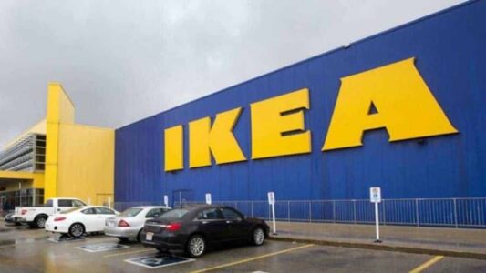 Ikea innove et lance une nouvelle étagère de bureau portable !