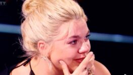 Louane terrifiée à l'idée de remonter sur scène, elle fait des confidences touchantes !