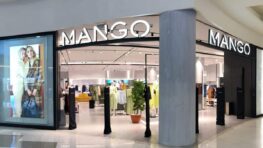 Mango casse le prix de ce trench-coat que vous allez adorer porter au printemps !