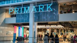 Primark cartonne avec ce dupe des célèbres Birkenstock à seulement 8 euros !