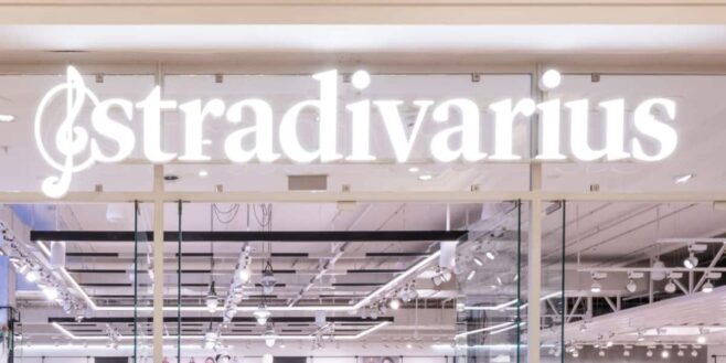 Stradivarius lance sa nouvelle robe courte et fleurie de printemps à tout petit prix !