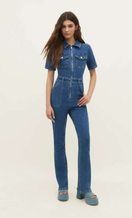 Stradivarius prouve que le denim est toujours très tendance avec cette sublime combinaison !-article