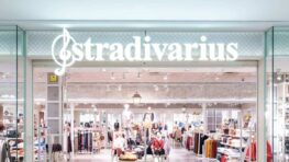 Stradivarius prouve que le denim est toujours très tendance avec cette sublime combinaison !