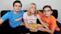 Swan & Neo anéantis après la condamnation à de la prison de leur maman Sophie Fantasy et leur papa !