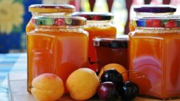 Alerte info, des pots de confiture contaminés par des pesticides, 60 millions de consommateurs alertent !