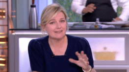 Anne-Elisabeth Lemoine recadre sèchement Frédéric Beigbeder dans C à Vous !