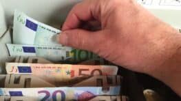 Argent: ce montant max que vous pouvez garder en liquide chez vous sans risquer la prison !