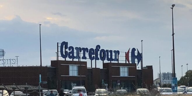 Carrefour lance l'indispensable pour ne plus mourir de chaud cet été à la plage !