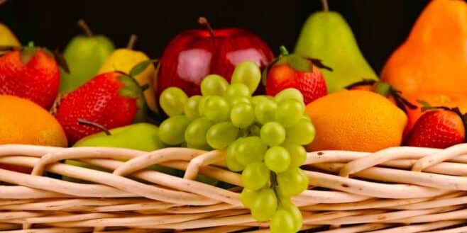 Ces fruits qu'on adore tous sont les plus contaminés aux pesticides, selon l'UFC-Que Choisir !