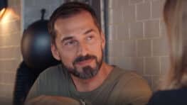 Demain nous appartient: Franck Monsigny fou amoureux de Raphaëlle Perraud ?