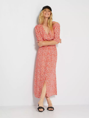 Kiabi affole les fans de mode avec sa robe printanière qui cartonne en boutique