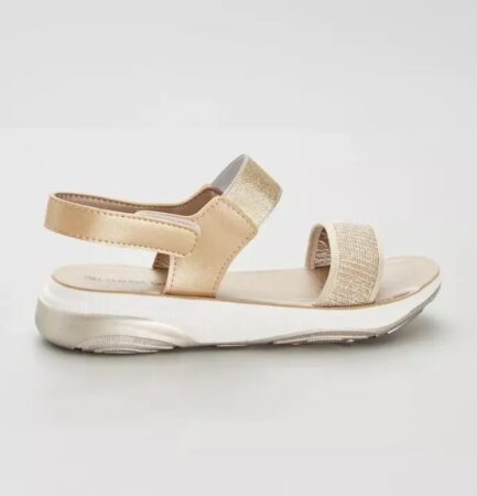 Kiabi casse le prix de ces sandales les plus confortables pour toutes vos escapades estivales