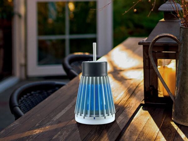 Lampe anti-moustiques Lidl