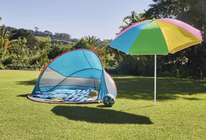 Lidl dévoile sa sélection de parasols pour l'été à des prix super concurrentiels !