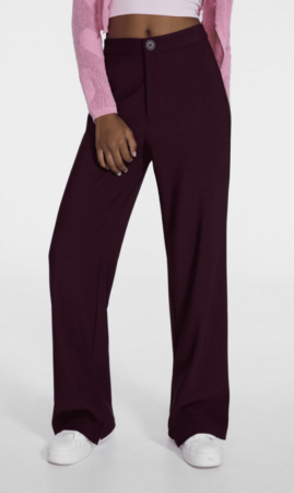 Stradivarius cartonne avec son modèle de pantalon à effet ventre plat à moins de 20 euros !