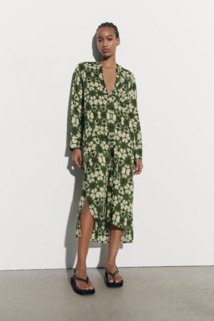 Zara dévoile trois robes camouflage pour la belle saison à prix léger et pour tous les budgets