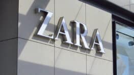 Zara fait l'unanimité avec cette sublime robe courte, élégante et rose pour la saison !