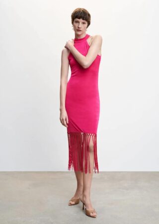 Cohue chez Mango pour cette incroyable robe rose à franges idéales pour vos looks de soirée 